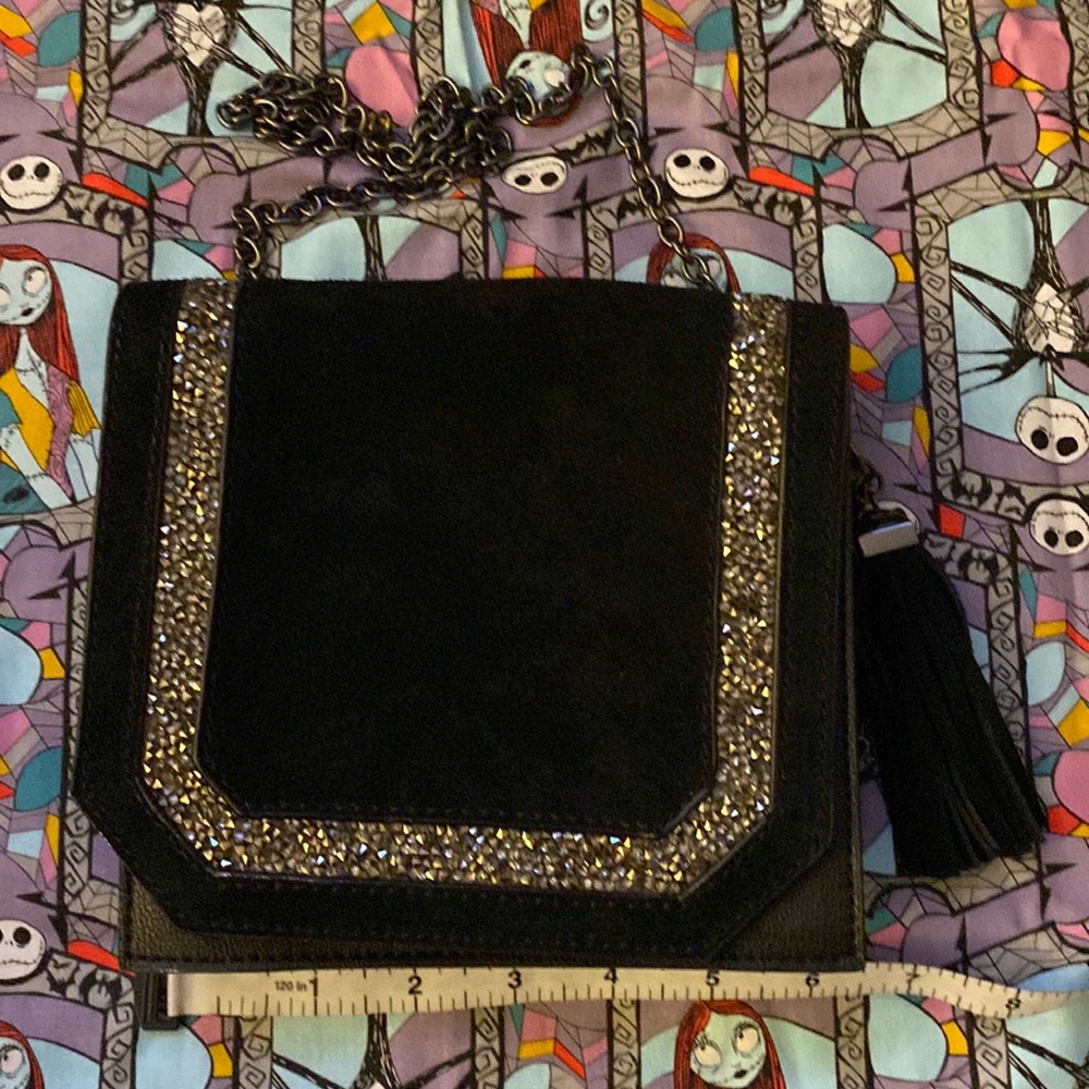 BCBGMAXAZRIA
Black Silver Suede Leather Cross Body Bag